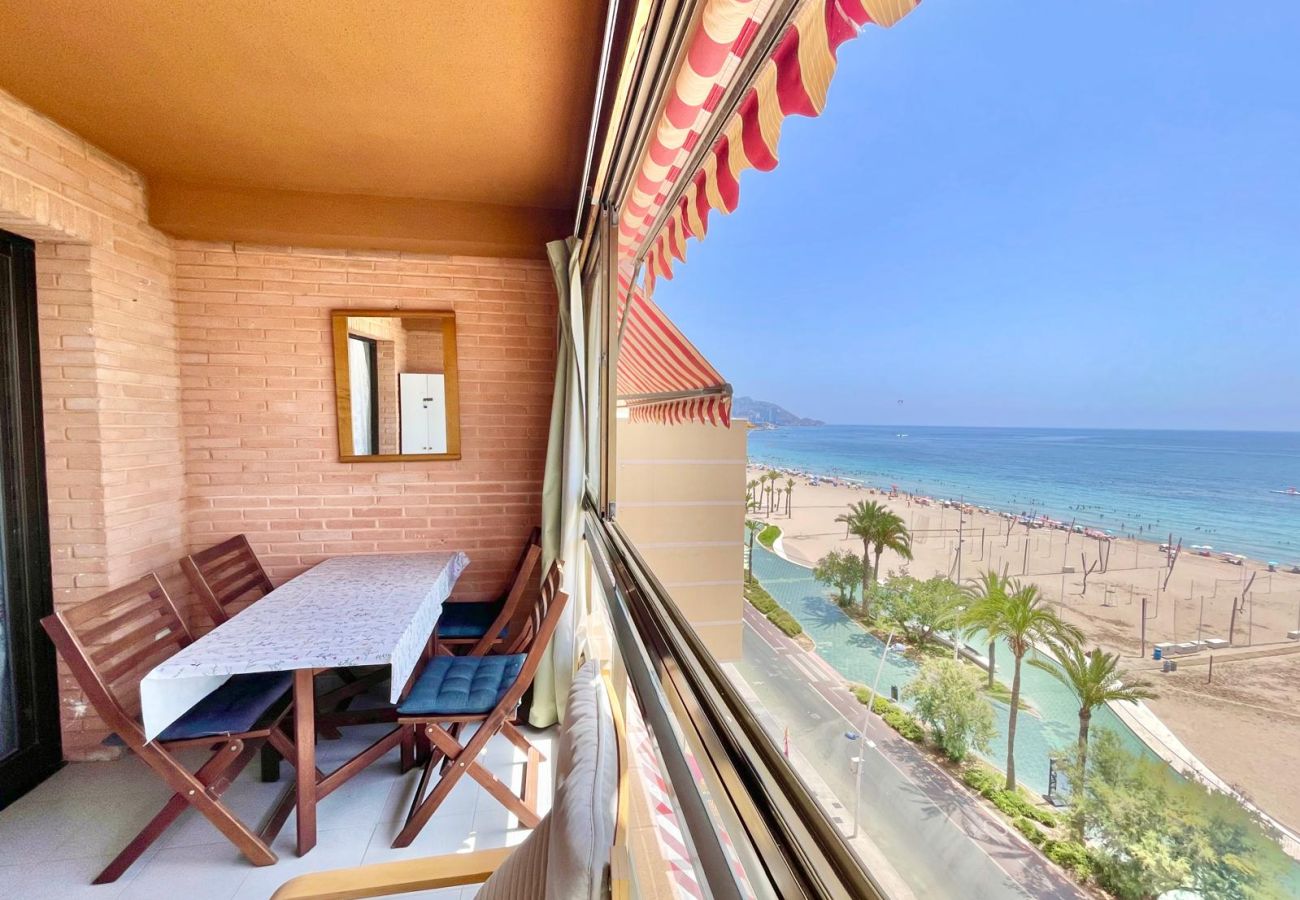 Apartamento en Benidorm - SEAFRONT PONIENTE BEACH BLUELINE R048