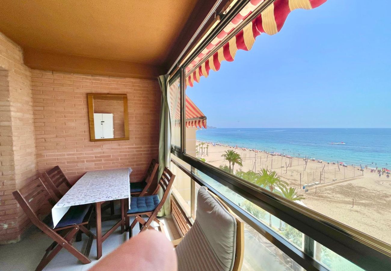 Apartamento en Benidorm - SEAFRONT PONIENTE BEACH BLUELINE R048