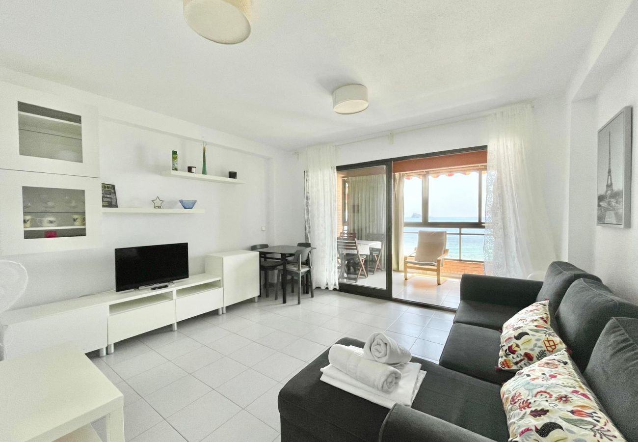 Apartamento en Benidorm - SEAFRONT PONIENTE BEACH BLUELINE R048