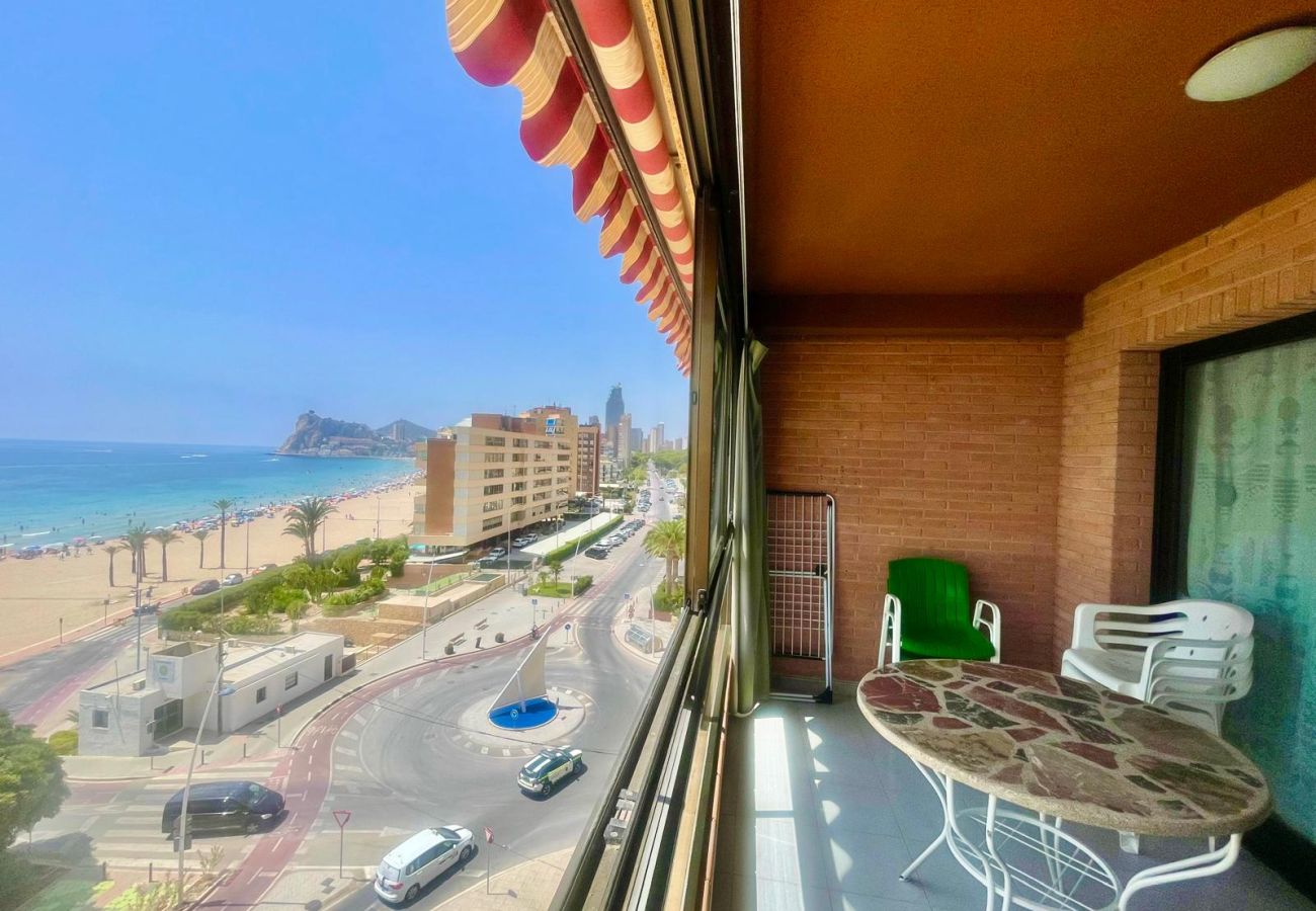 Apartamento en Benidorm - SEAFRONT PONIENTE BEACH BENIDORM R049