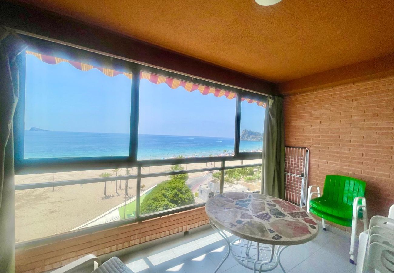 Apartamento en Benidorm - SEAFRONT PONIENTE BEACH BENIDORM R049