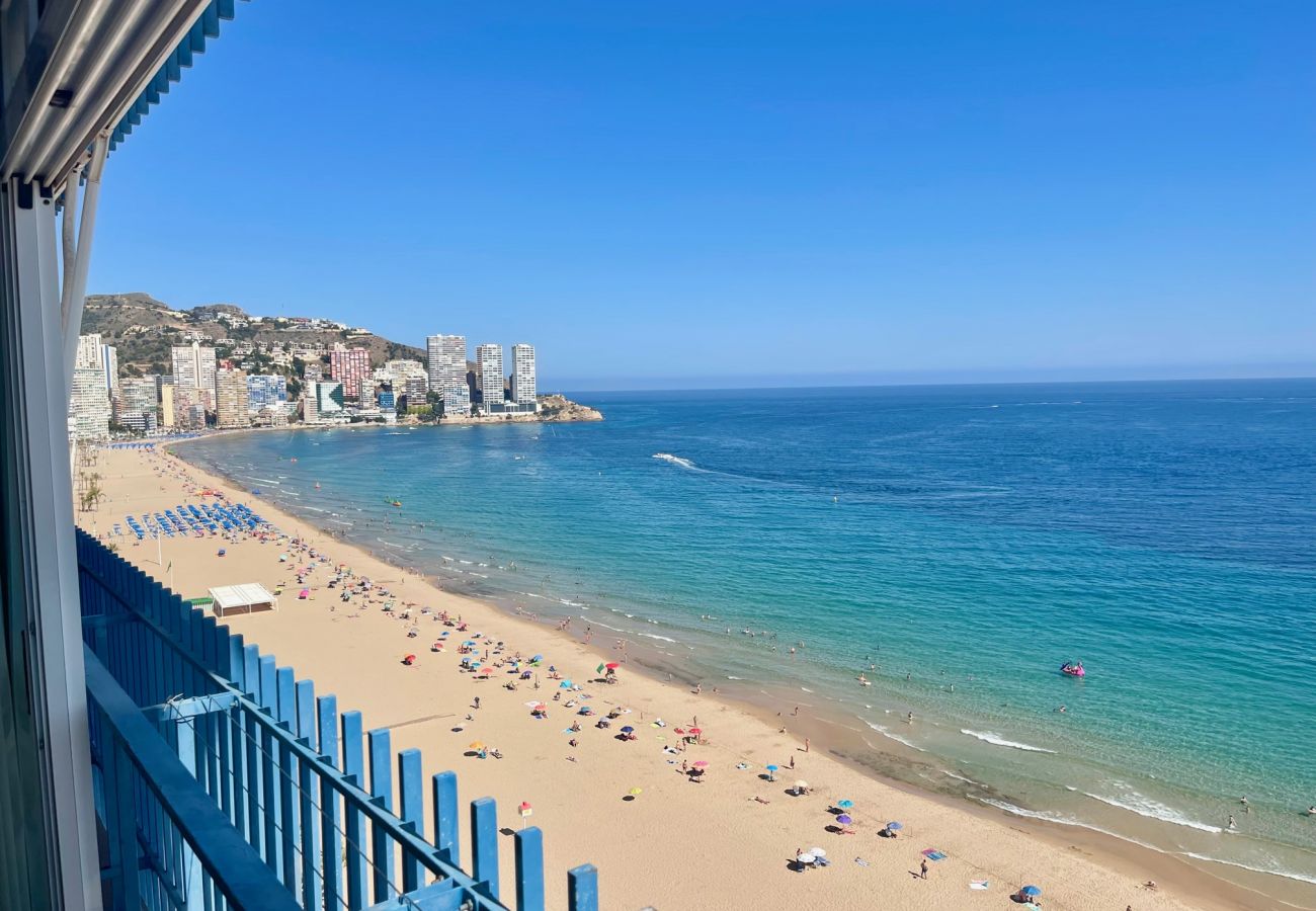 Apartamento en Benidorm - LAS PALMERAS SEAFRONT APARTMENT R086