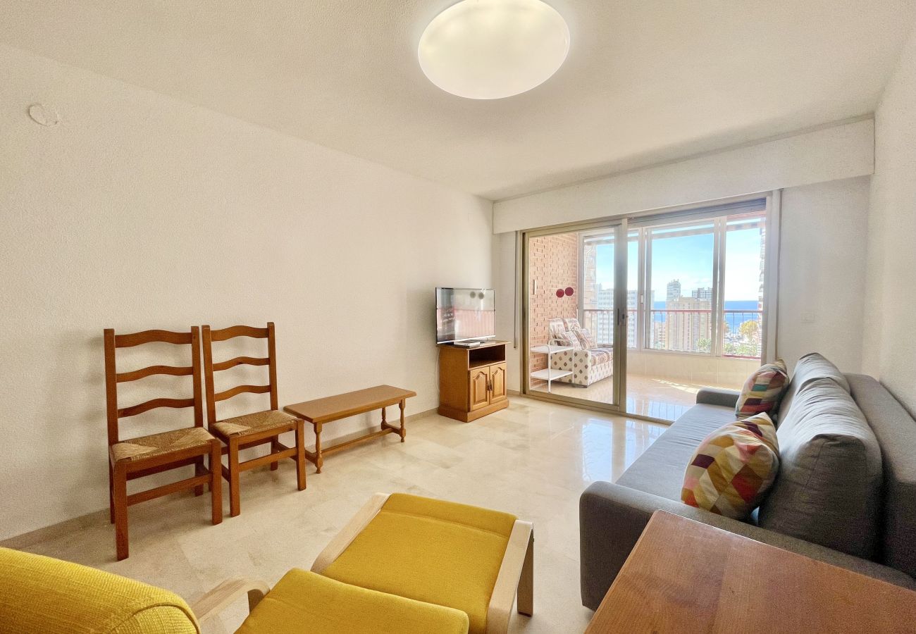 Apartamento en Benidorm - PRINCIPADO WIFI, AIRCO, POOL AND GARDEN N031