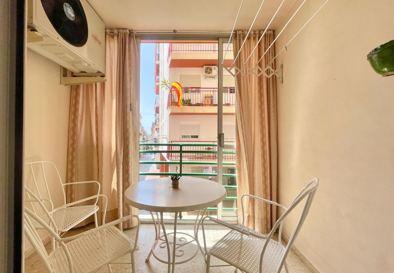 Apartamento en Benidorm - BIG APARTMENT IN THE OLD TOWN N006