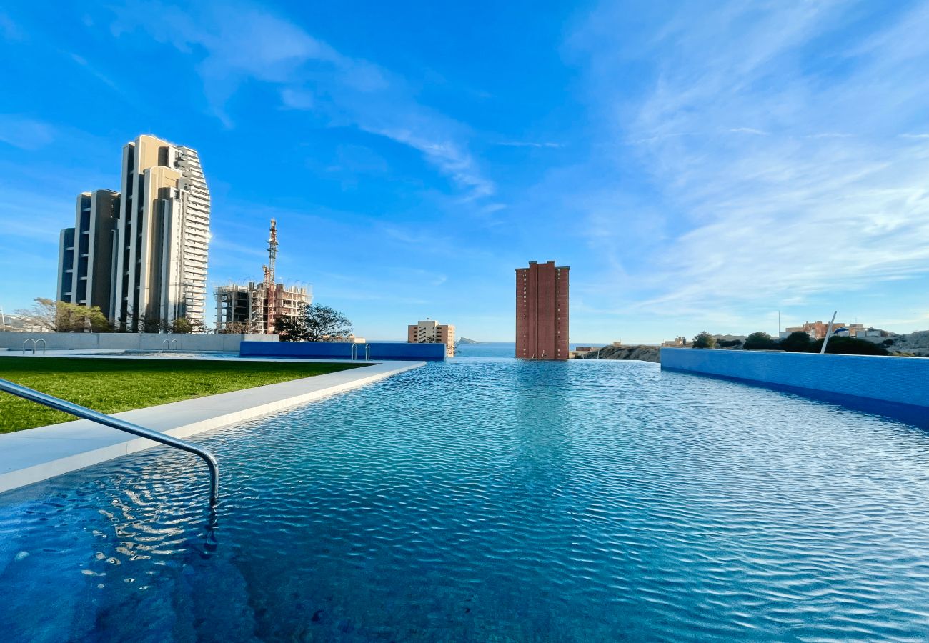 Apartment in Benidorm - SAKURA LUXURY N053