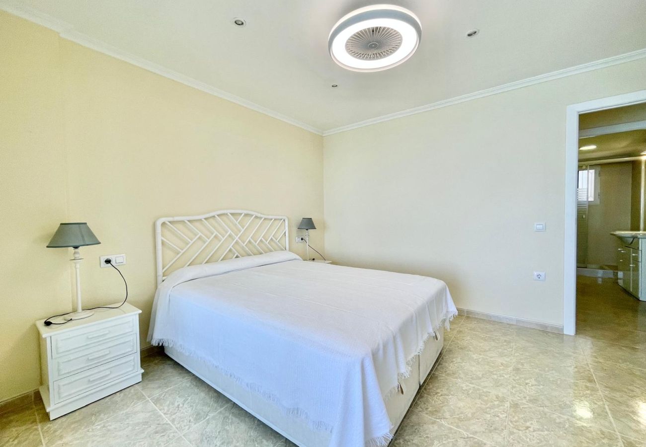 Apartment in Benidorm - TORRE PRINCIPADO STUNNING VIEWS (N102)