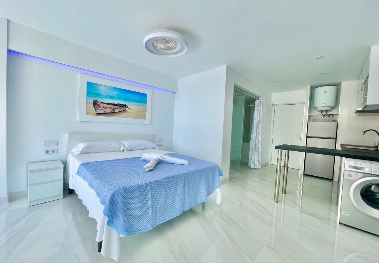 Studio in Benidorm - CARABELAS LEVANTE BEACH (N137)