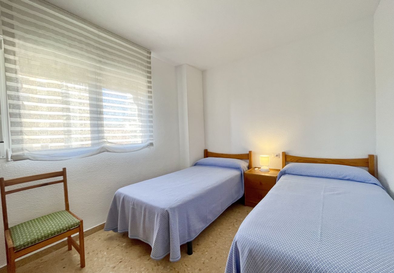 Appartement à Benidorm - PRINCIPADO WIFI, AIRCO, POOL AND GARDEN N031